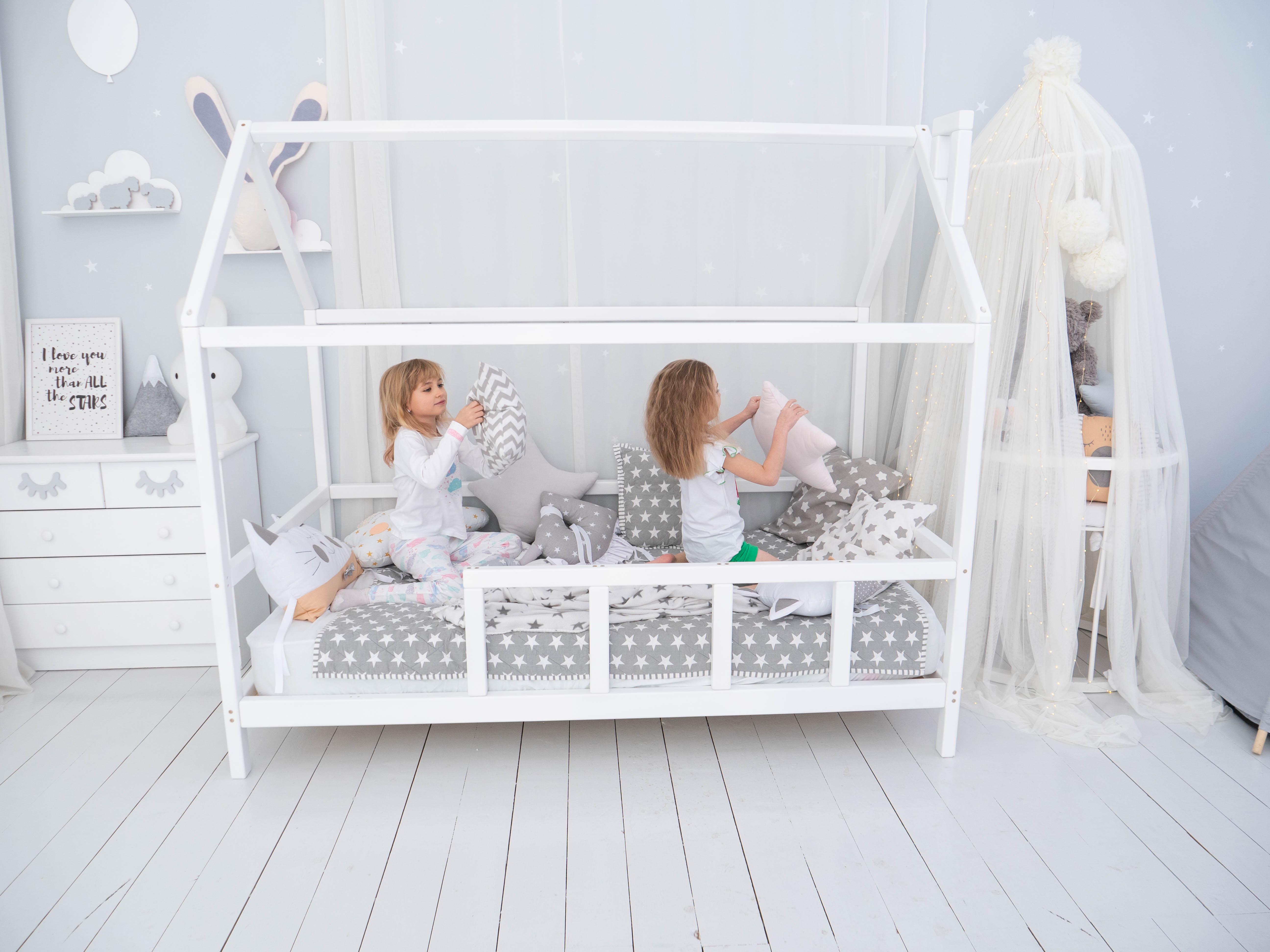 Кровать-домик детская BusyWood Монтессори на ножках модель 2 190х90 см Белый (M2LW16)