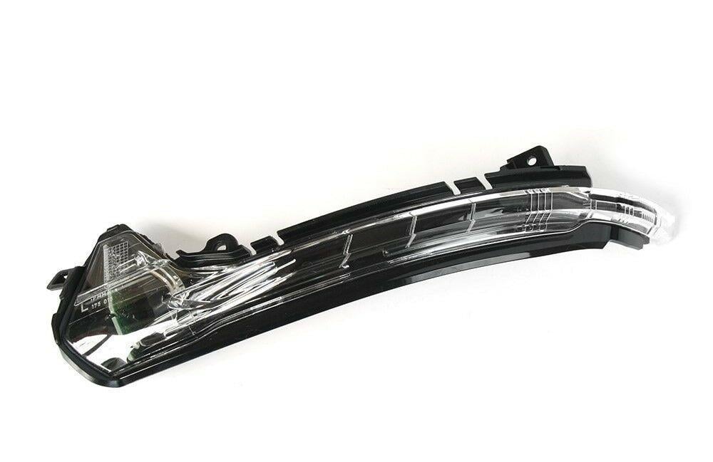 Указатель поворота Audi A6 2011-2018 левый в зеркале (4G5949101B)