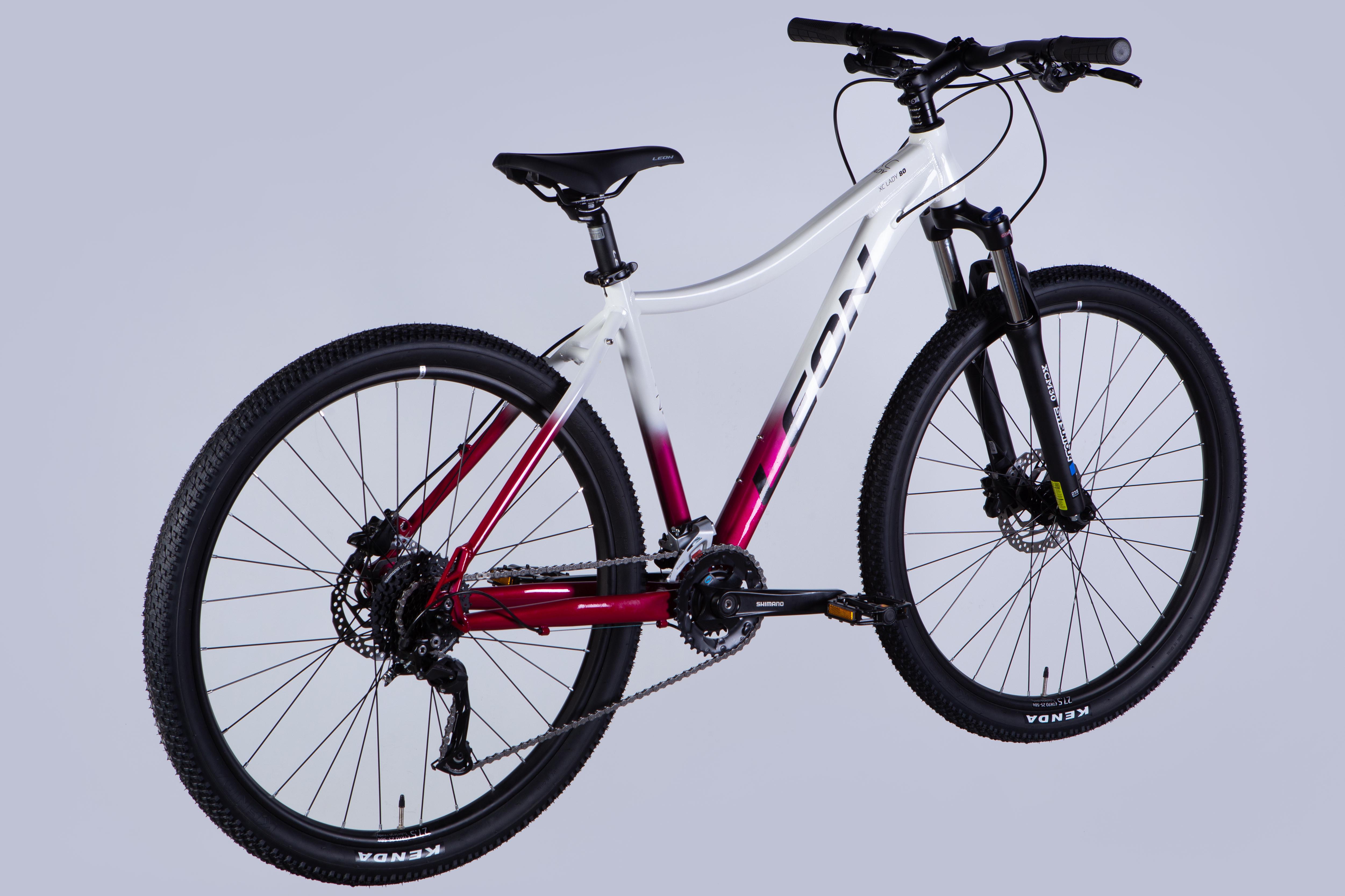 Велосипед Leon 2025 XC LADY 80 HDD AL 27,5" рама 18" Белый с малиновым (OPS-LN-27,5-007) - фото 3 Велосипед Leon 2025 XC LADY 80 HDD AL 27,5" рама 18" Белый с малиновым (OPS-LN-27,5-007) - фото 3