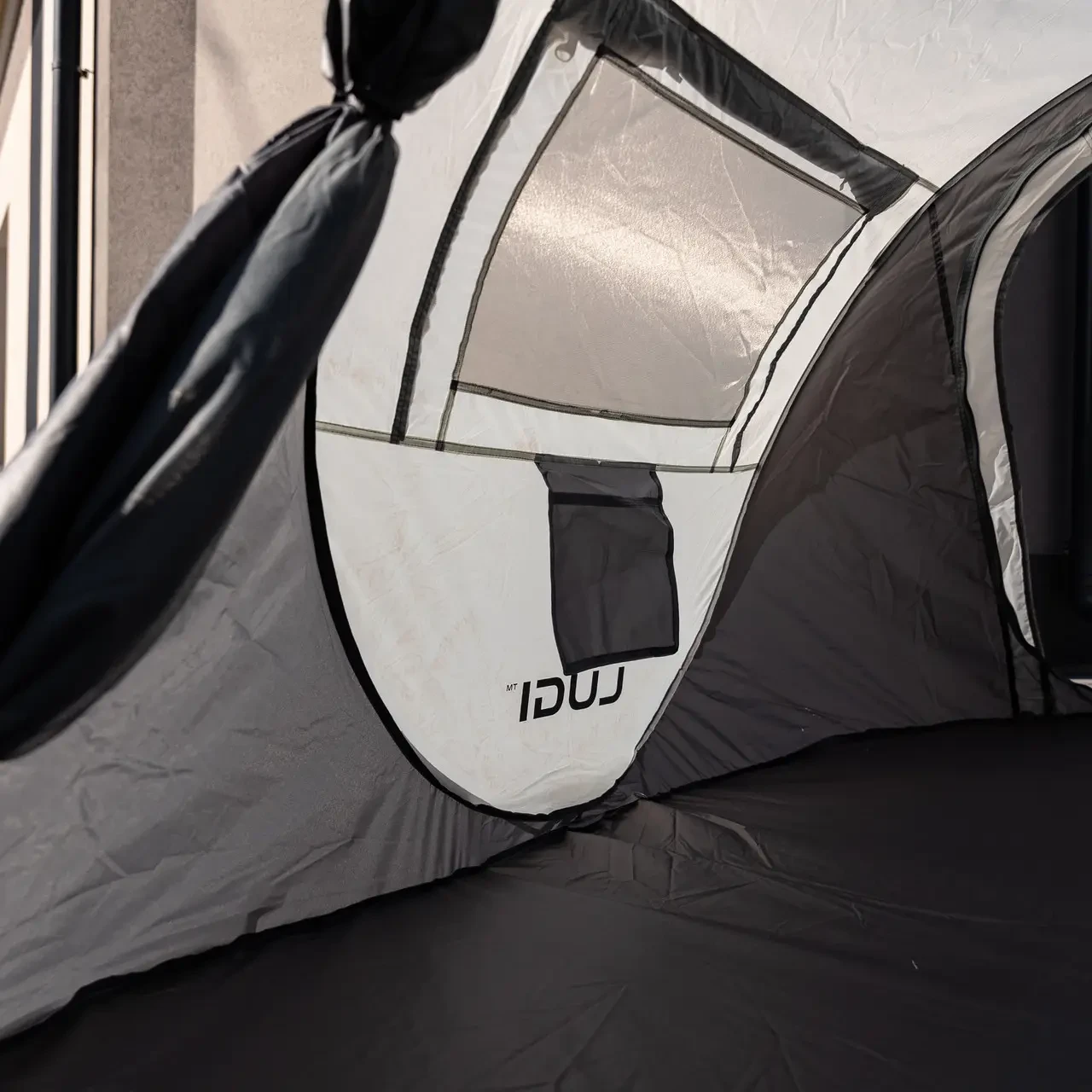 Намет туристичний для кемпінгу 2 місний саморозкладний 2,45х1,45 м - фото 4 Намет туристичний для кемпінгу 2 місний саморозкладний 2,45х1,45 м - фото 4