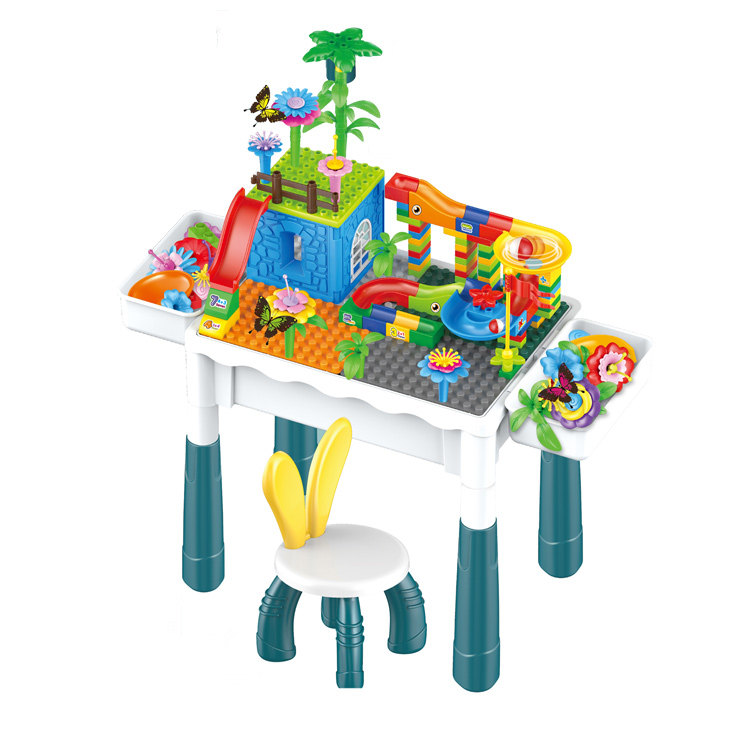 Столик з конструктором HX839-84A стільчик 148 дет. (MTT-143144)