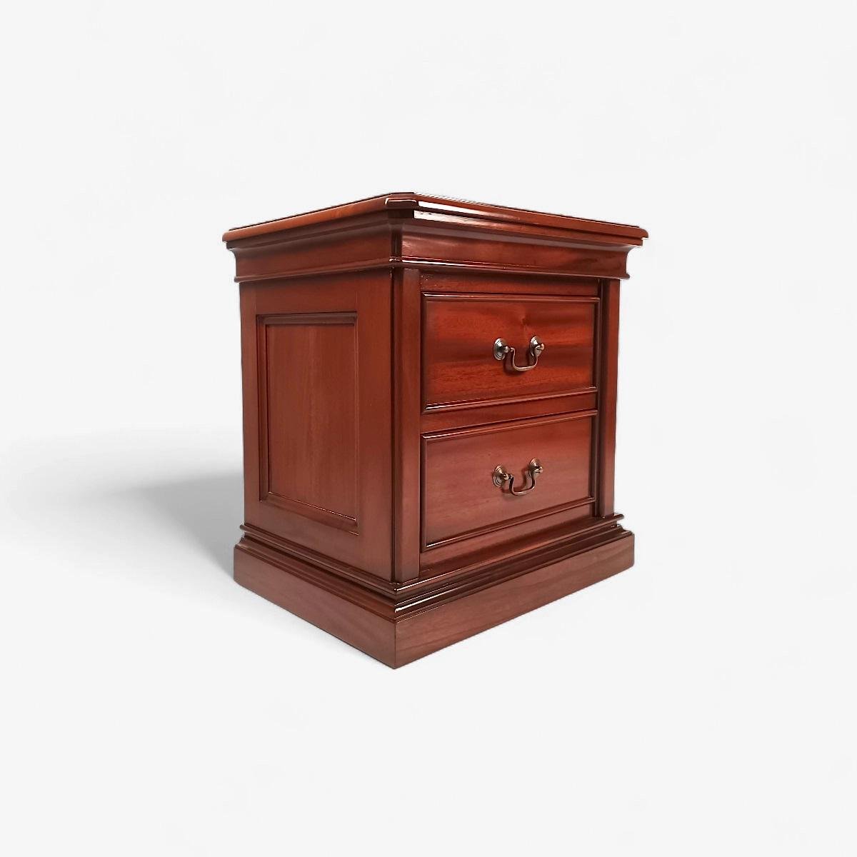 Тумбочка прикроватная Camilla (5302-116)