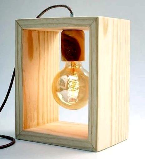 Світильник настінний з дерева Хопуел Бланже (БРА-002801)