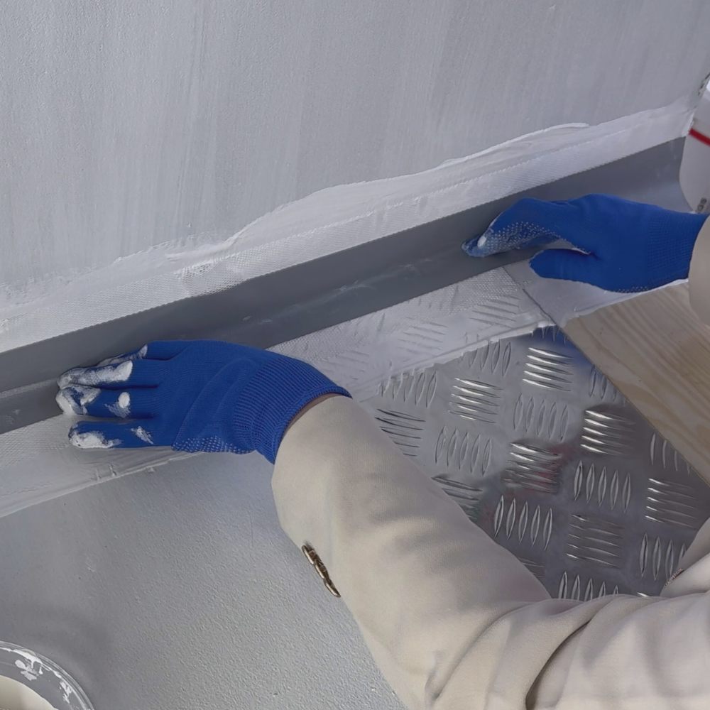 Гидроизоляция эластичная акриловая УФ-стойкая Teknomer 305 для балконов и террас 20 кг (21747608) - фото 8 Гидроизоляция эластичная акриловая УФ-стойкая Teknomer 305 для балконов и террас 20 кг (21747608) - фото 8