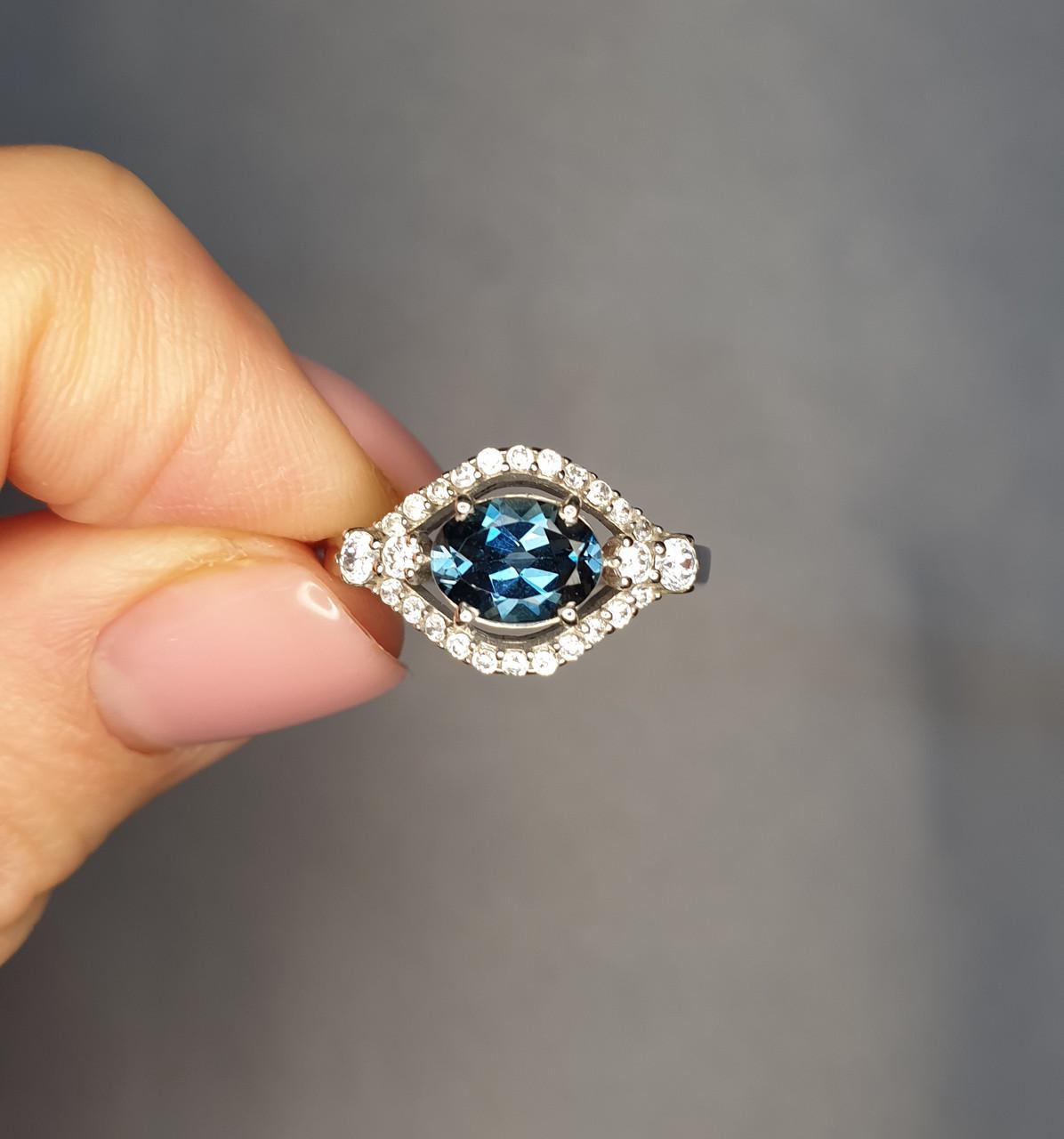 Кільце срібне з Лондон-топазом і кубічним цирконієм Прага р. 17 2,62 г (1353795774)