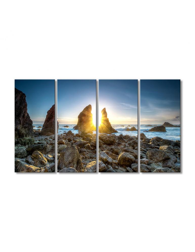Картина модульная Солнечный свет проходит через скалы между берегом моря 4 модуля 120x180 см