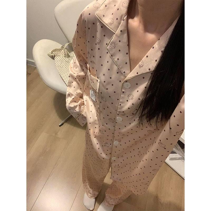 Пижама для девочки подростковая с принтом Hello Kitty 152-160 см 10-13 лет Золотой (10401) - фото 7 Пижама для девочки подростковая с принтом Hello Kitty 152-160 см 10-13 лет Золотой (10401) - фото 7