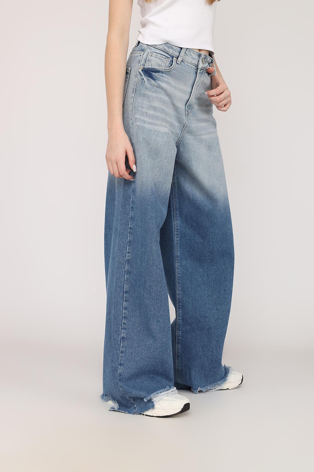 Джинсы женские Baggy ЦБ-00273490 р. 44 Голубой (SKT001055119) - фото 4 Джинсы женские Baggy ЦБ-00273490 р. 44 Голубой (SKT001055119) - фото 4