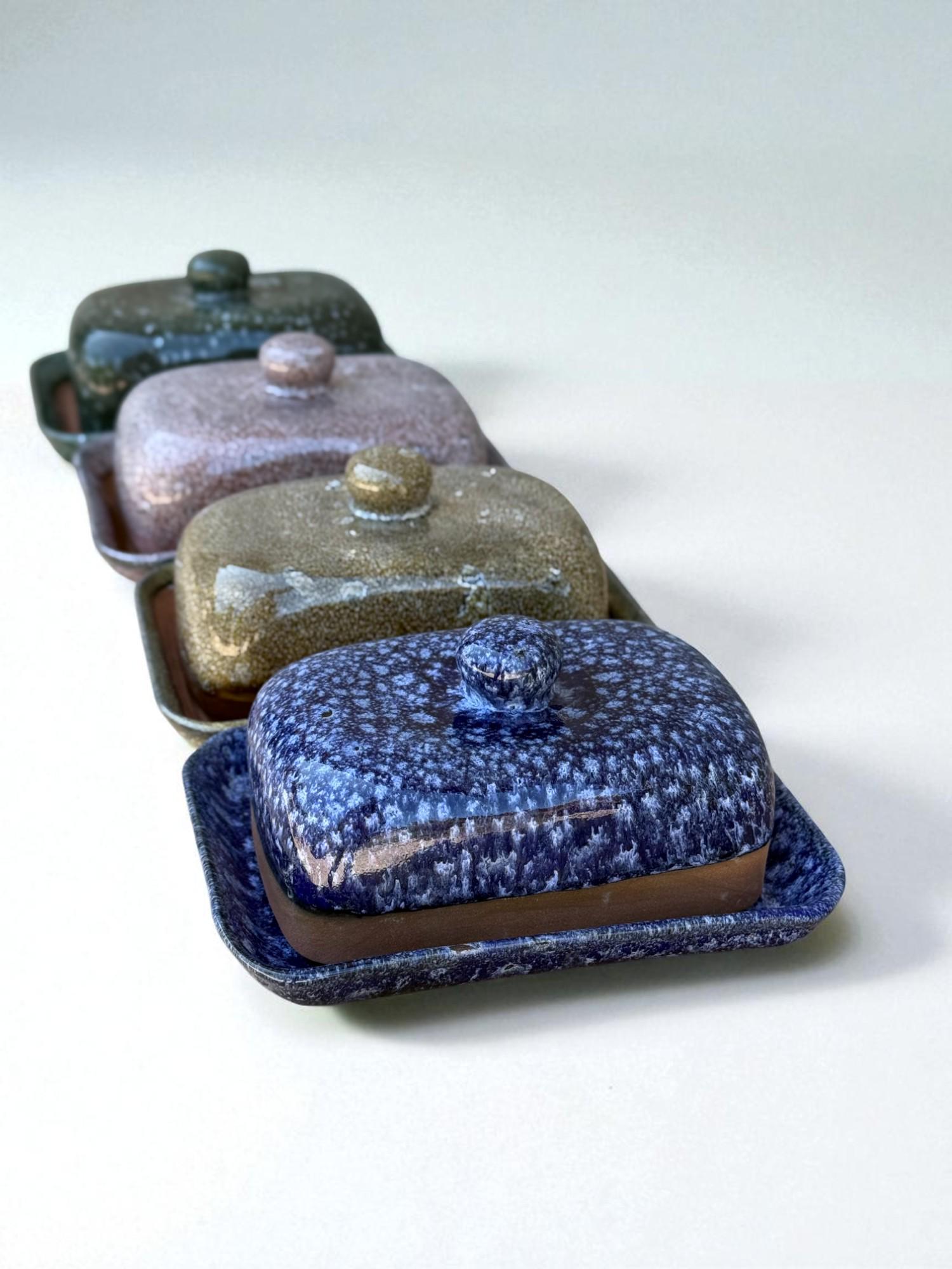 Набор масленок для сливочного масла с крышкой 4 шт. (28833544) - фото 10 Набор масленок для сливочного масла с крышкой 4 шт. (28833544) - фото 10