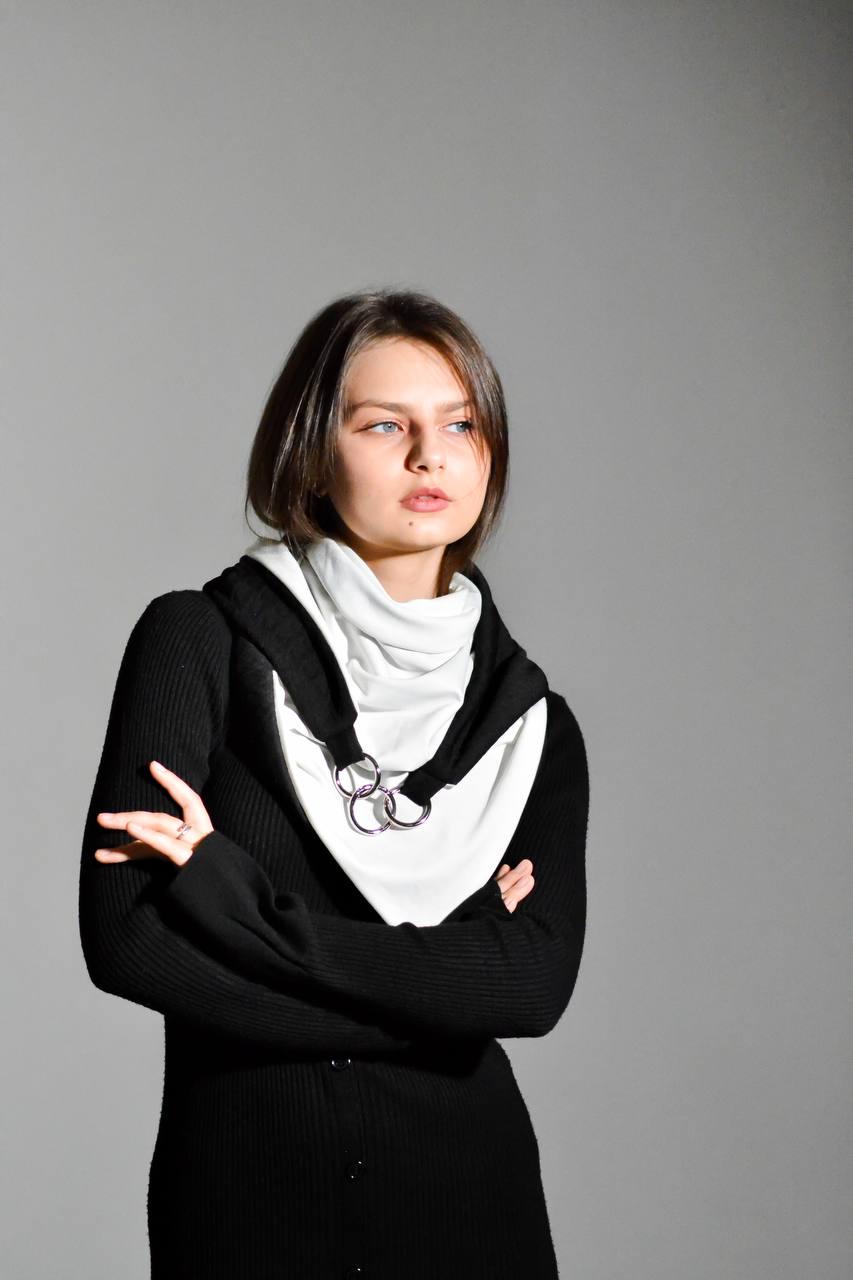 Шарф MyScarf Трикутник на кільцях двосторонній Чорний/Білий (11439119) - фото 4