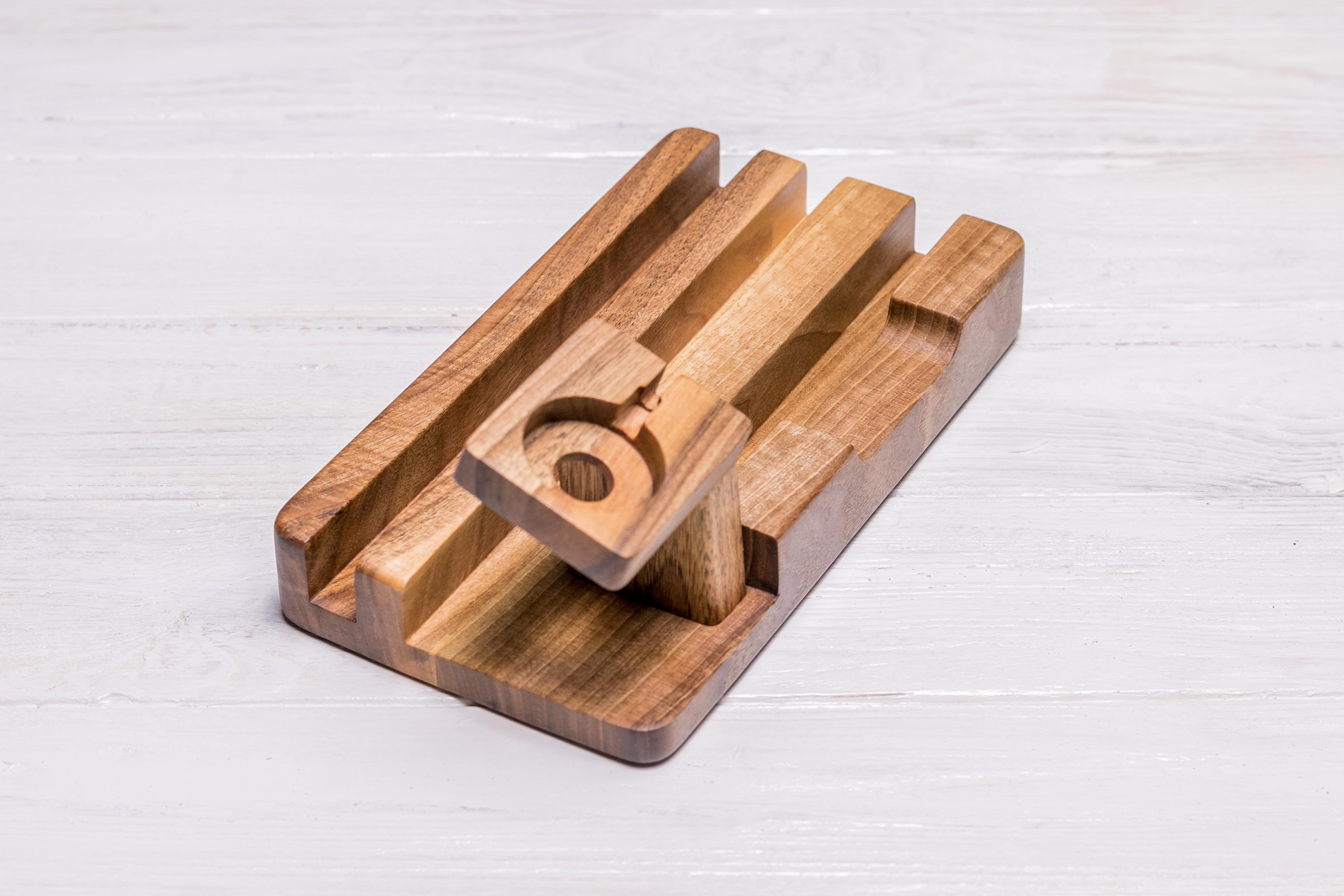 Аксессуар EcoWalnut Samsung Family на рабочий стол (EW-35)