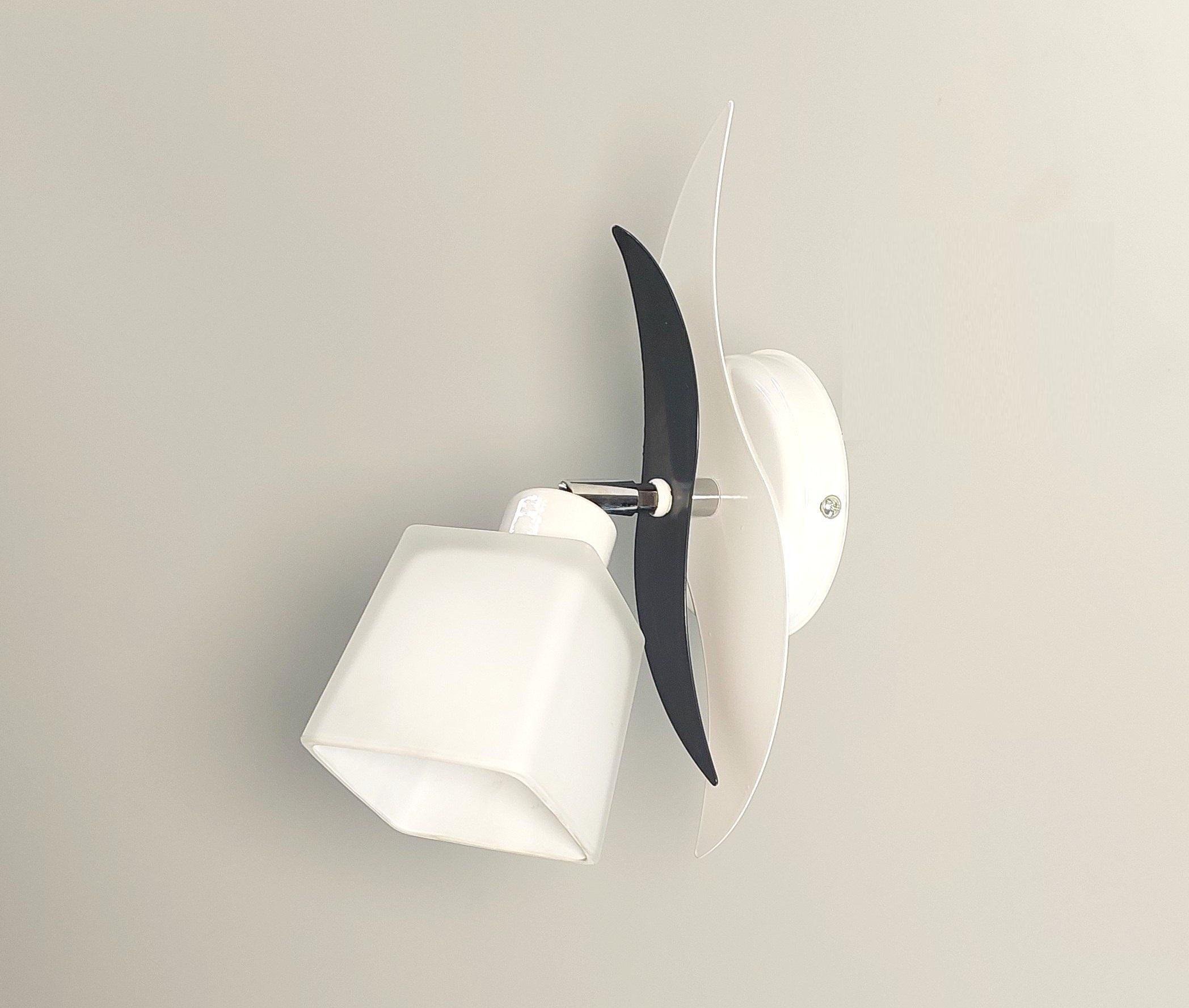 Бра настенный 8008 поворотный металлический Белый/Серый