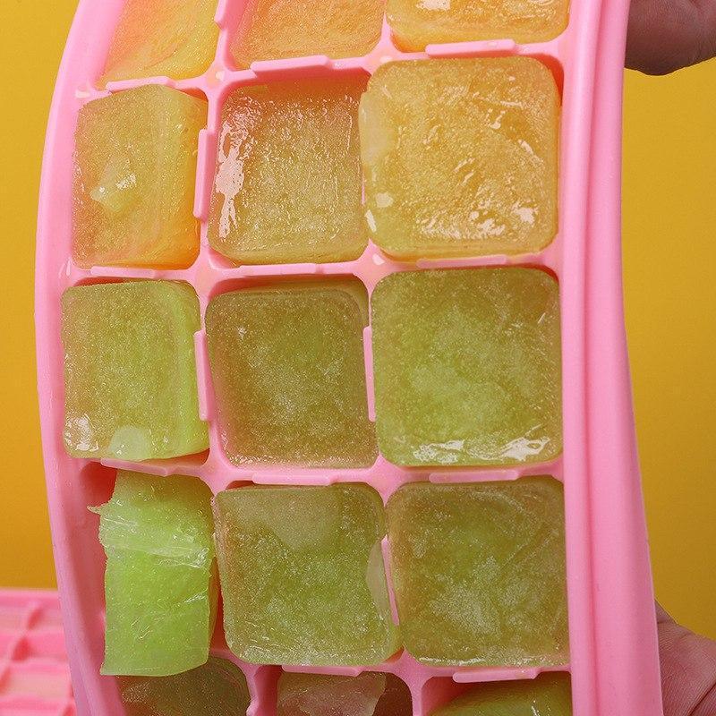 Форма для льоду силіконова з кришкою ICof Кубики 24 комірки Рожевий (Е051359) - фото 5 Форма для льоду силіконова з кришкою ICof Кубики 24 комірки Рожевий (Е051359) - фото 5