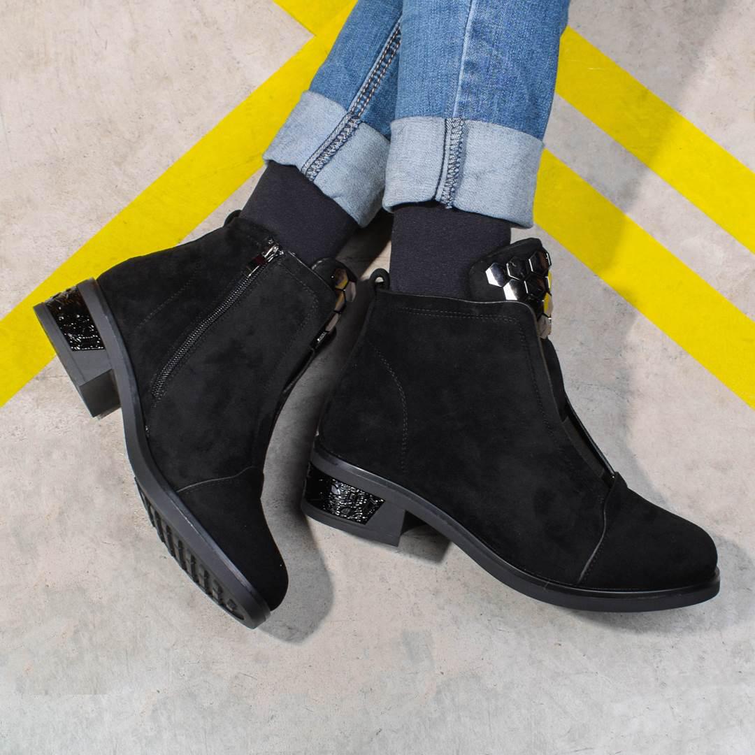 Ботинки женские с декором 326390 р. 36 24 см