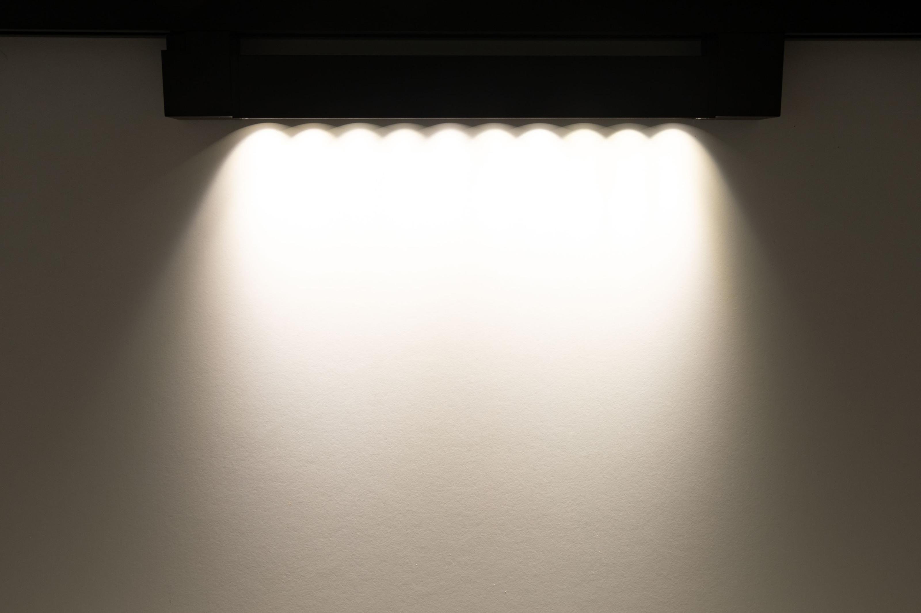 Трековый светильник Prolum M27 Series-GF 4000К 220V 20W Черный (28925706) - фото 2 Трековый светильник Prolum M27 Series-GF 4000К 220V 20W Черный (28925706) - фото 2