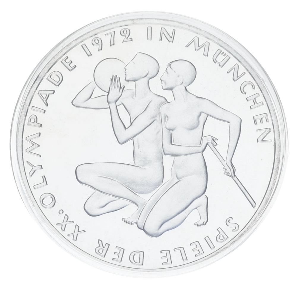 Коллекционная монета Германия 10 марок 1972 Серебро Proof XX летние Олимпийские игры в р. Мюнхен-Спортсмены Ag 625 15,5 г (М23331)