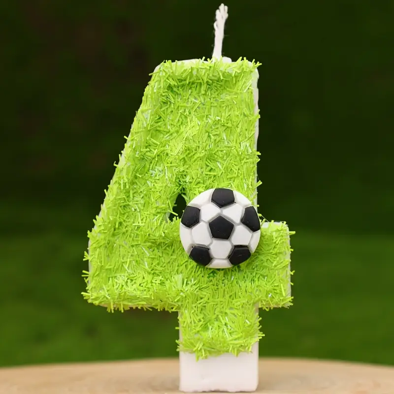 Свеча 3D Зеленая трава с футбольным мячом цифра 4 (24985592) Свеча 3D Зеленая трава с футбольным мячом цифра 4 (24985592)