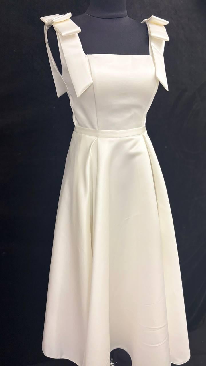 Свадебное платье банты на плечах Айвори (00046) Свадебное платье банты на плечах Айвори (00046)