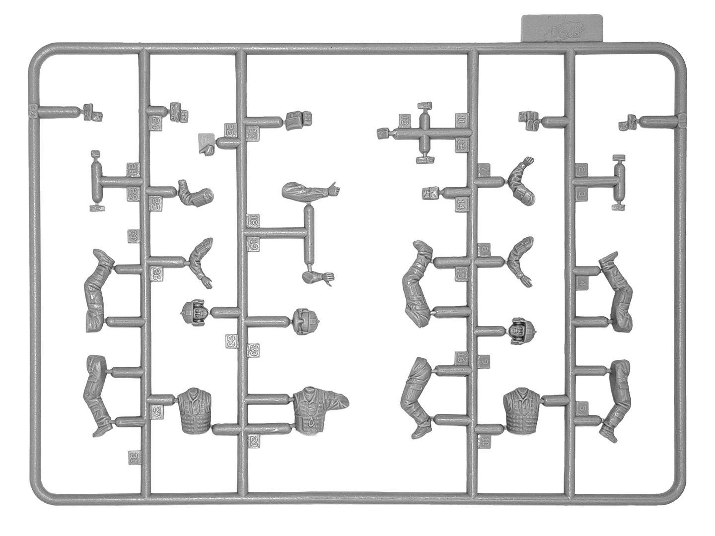 Сборная модель ICM Экипаж Black Hawk (48130) - фото 3