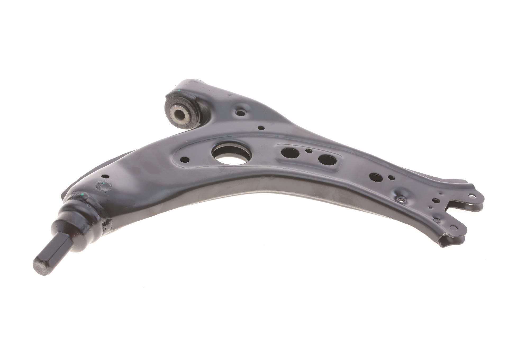 Рычаг подвески KAPIMSAN передний/снизу Seat Cordoba 02-06/Skoda Fabia/VW Polo 1.0-2.0 99-14 (23-70618A) Рычаг подвески KAPIMSAN передний/снизу Seat Cordoba 02-06/Skoda Fabia/VW Polo 1.0-2.0 99-14 (23-70618A)