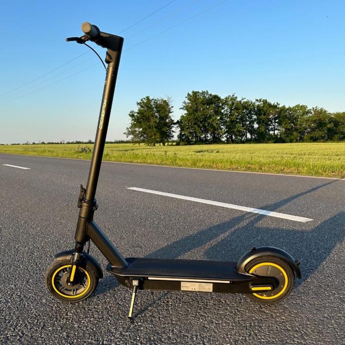 Електросамокат з переднім амортизатором Kugoo G30 PRO MAX 600W 18 Ah (2623257396) - фото 4 Електросамокат з переднім амортизатором Kugoo G30 PRO MAX 600W 18 Ah (2623257396) - фото 4