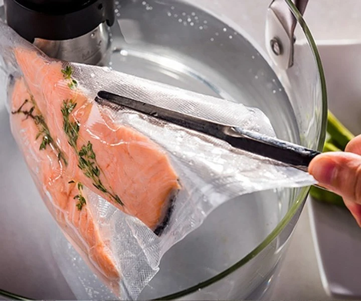 Вакуумні пакети гофровані в рулоні Besser Vacuum 25x500 см (2581649222) - фото 8 Вакуумні пакети гофровані в рулоні Besser Vacuum 25x500 см (2581649222) - фото 8