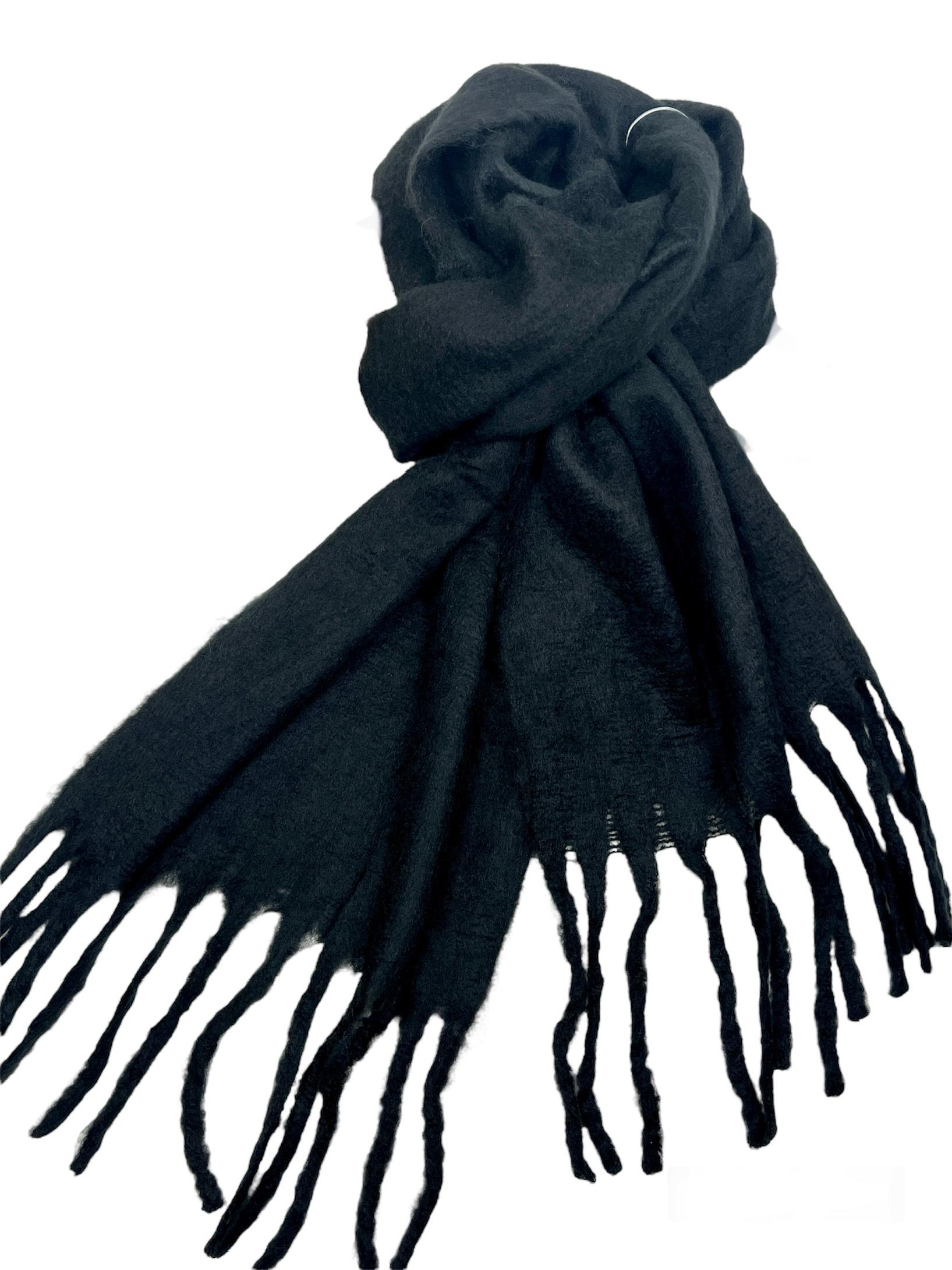 Шарф зимний женский однотонный Черный (332)