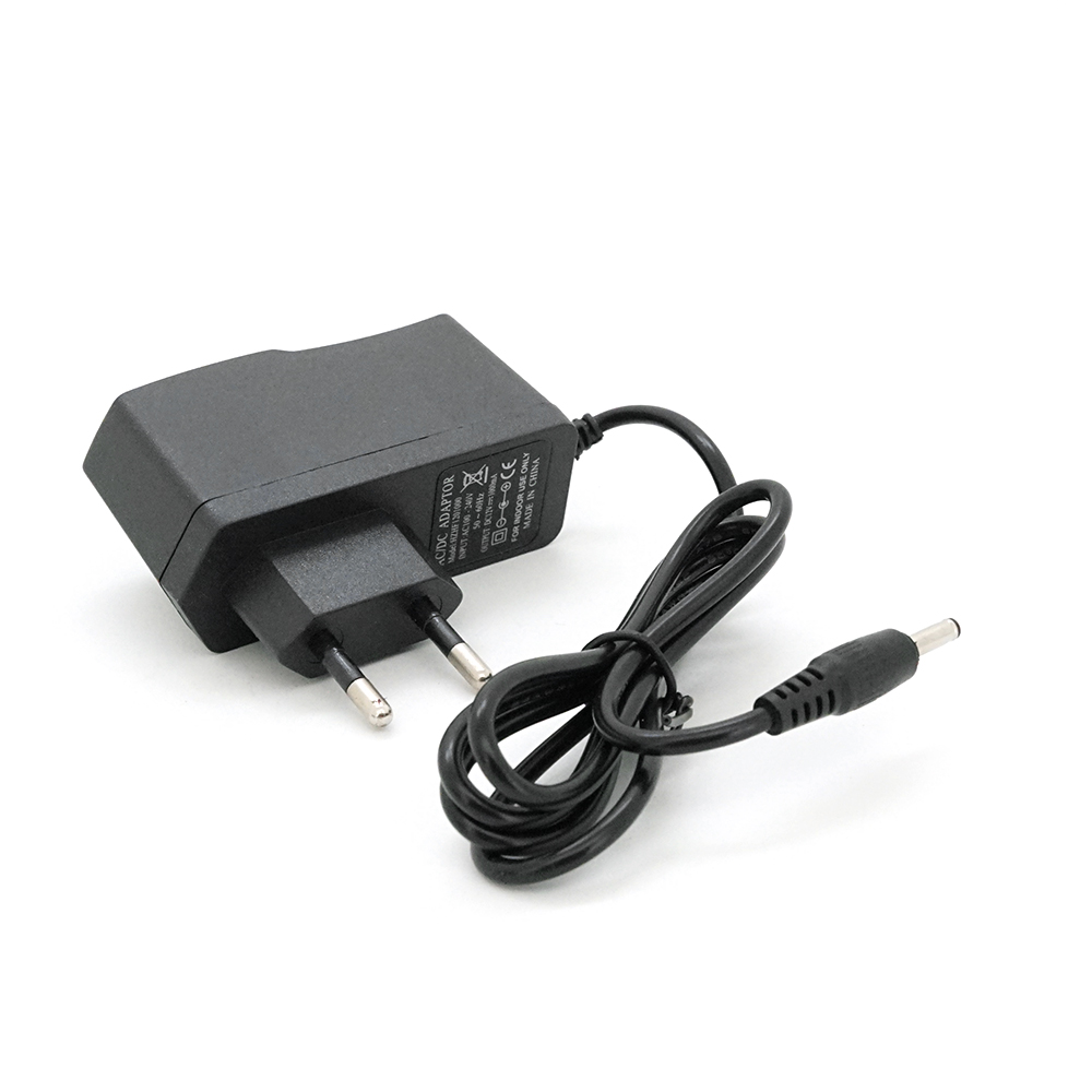 Адаптер питания импульсный 12В 1А 12 Вт штекер 3,5/1,35 1,2 м (YUT_V6490)