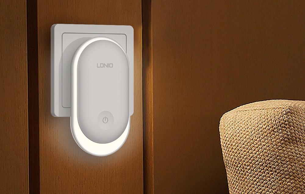 Ночник в розетку LDNIO Intelligent Sensor Night Light Y1 0.5W 3500K с датчиком освещенности (2415801383) - фото 6