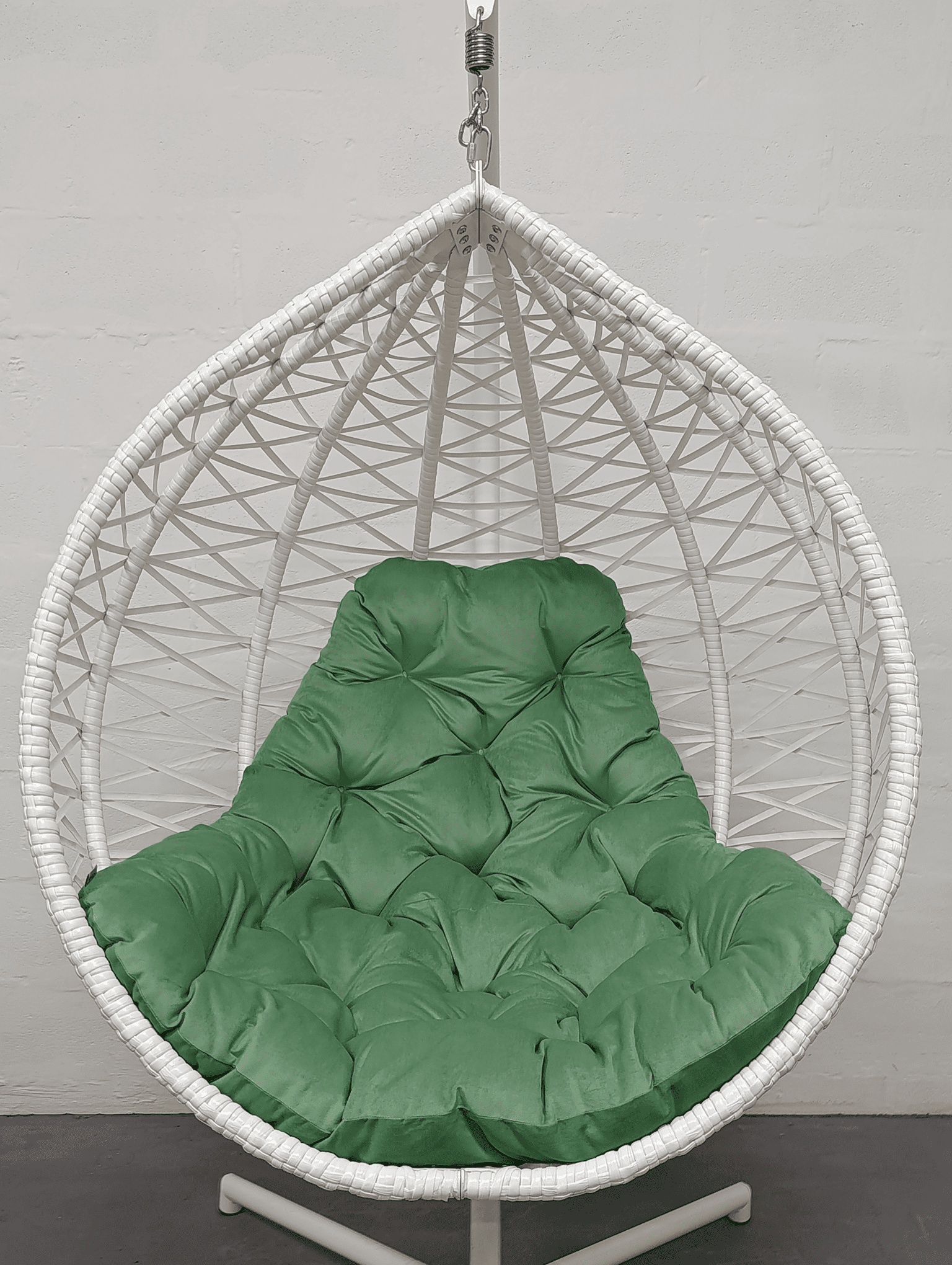 Подушка для кресла-кокона велюр 36 Темный зеленый (5907) - фото 1 Подушка для кресла-кокона велюр 36 Темный зеленый (5907) - фото 1