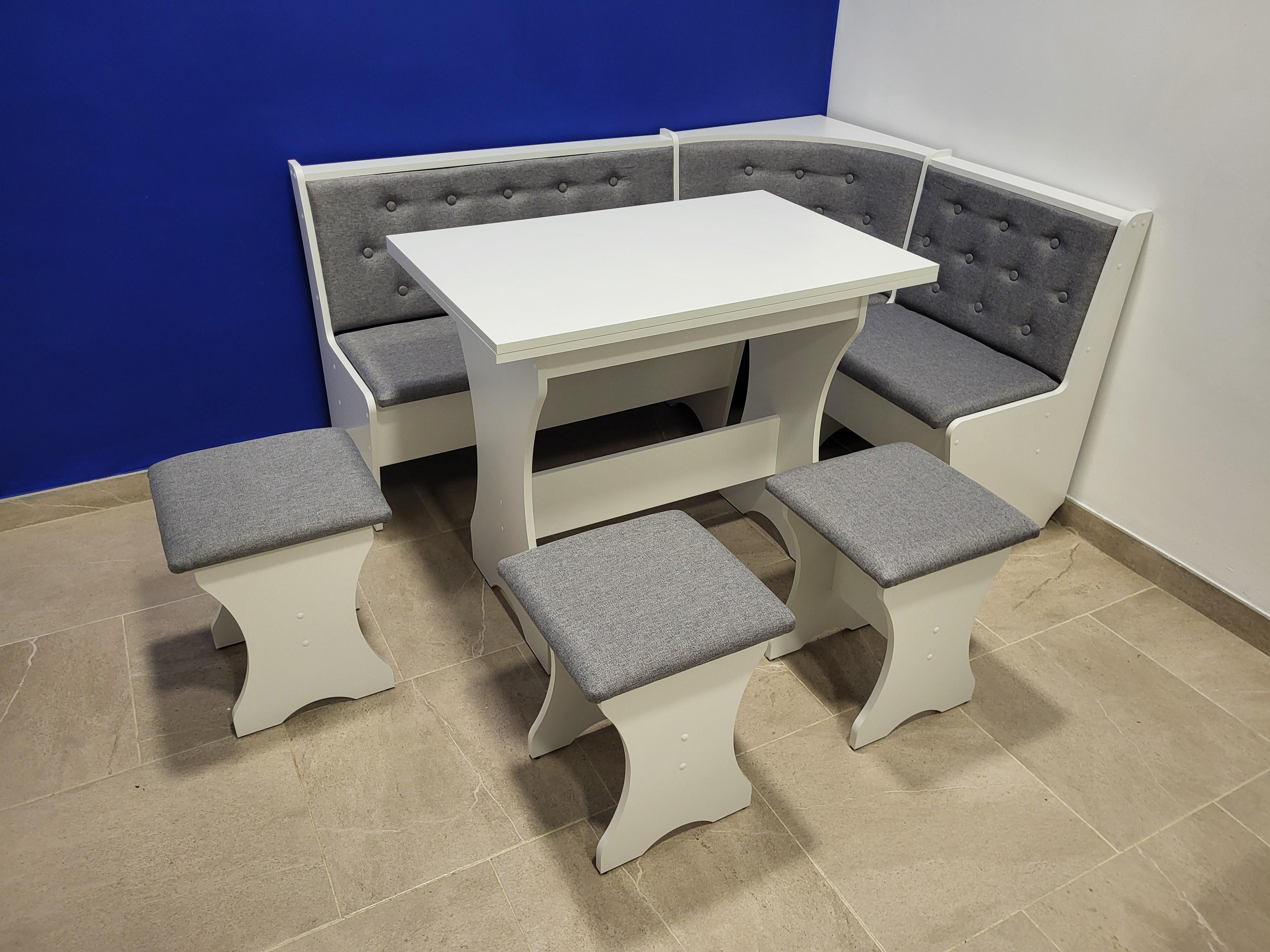 Кухонный уголок Семейный со столом и 3 табуретами 113,5х153,5 см Белый/Сильвер (KSTTT-B-S) Кухонный уголок Семейный со столом и 3 табуретами 113,5х153,5 см Белый/Сильвер (KSTTT-B-S)