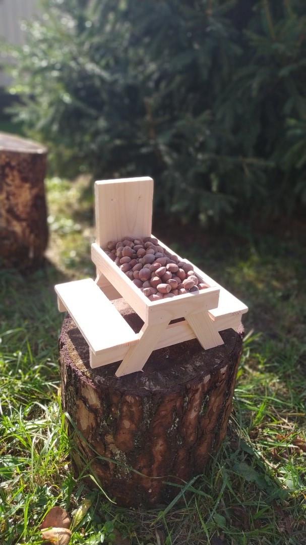 Кормушка для белок Подобед из древесины без краски 27х22х24 см - фото 3