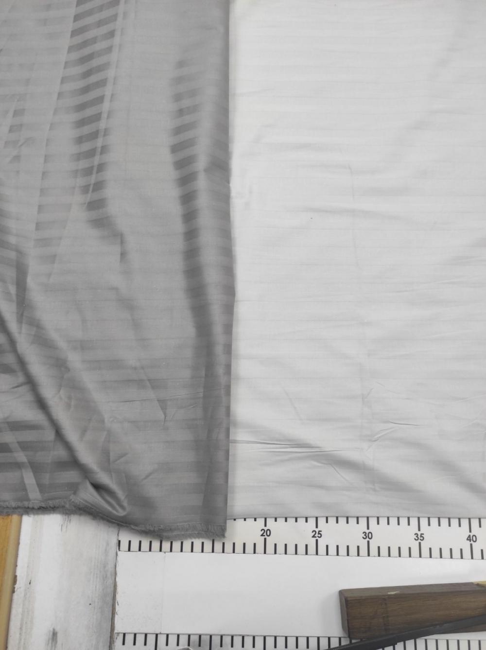 Комплект постельного белья на резинке Stripe LUX 1/1 см семейный/наволочки 50х70/70х70 см Light Grey (3983) - фото 3