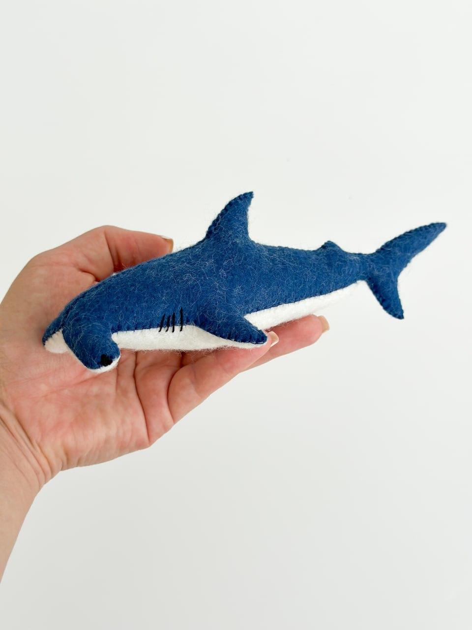 Мягкая игрушка фетровая акула-молот ручная работа (29472365) - фото 4 Мягкая игрушка фетровая акула-молот ручная работа (29472365) - фото 4