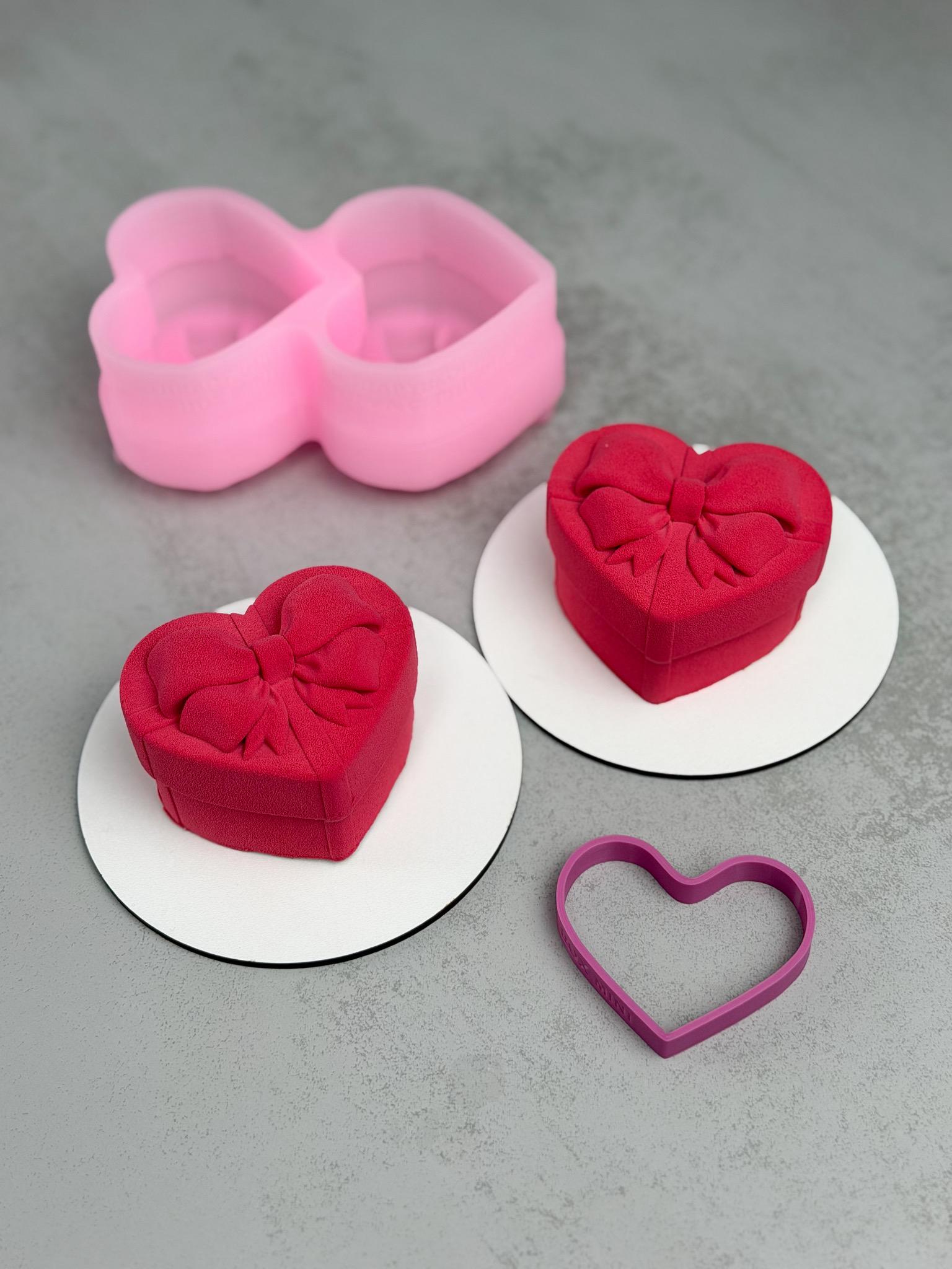 Форма силиконовая Orehova Подарочная коробка сердце мини 155 мл (12739)