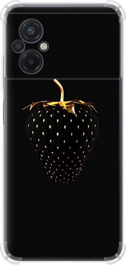 Чохол на Xiaomi Poco M5 Чорна полуниця (3585sp-2767-42517)