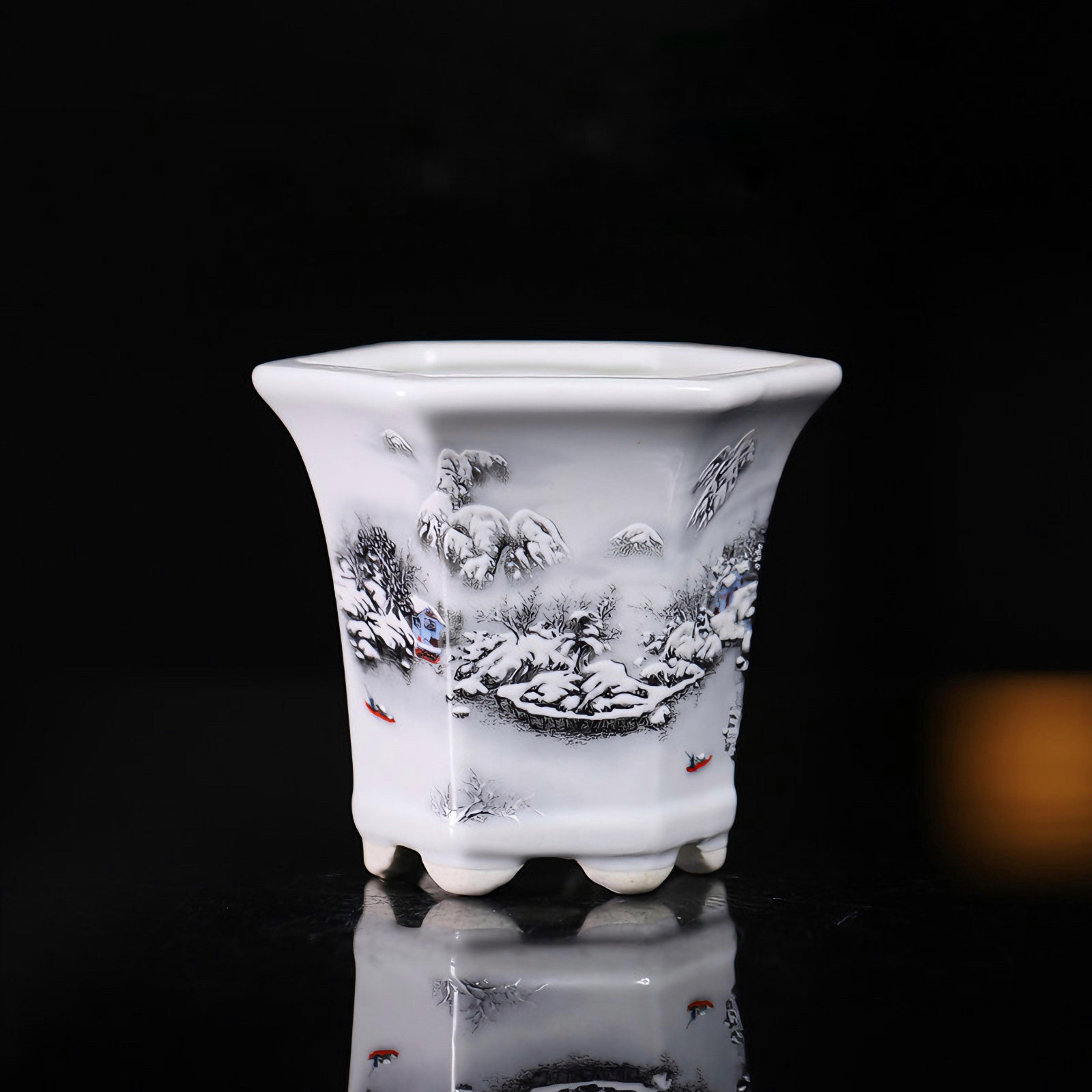 Бонсайниця керамічна з білим пейзажем 8,9х8,8 см