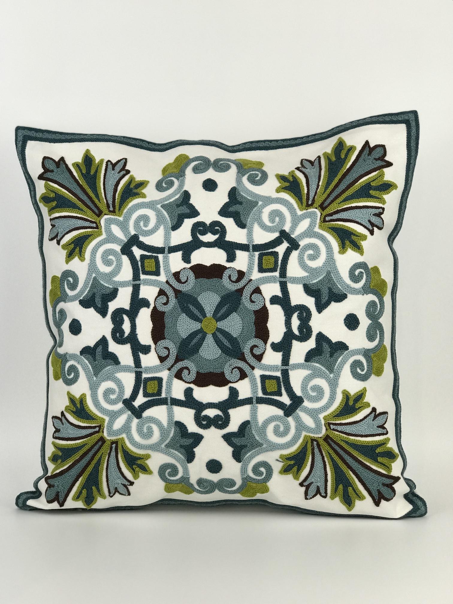 Декоративная наволочка YOMDID Орнамент 45х45 см (Т015-4)