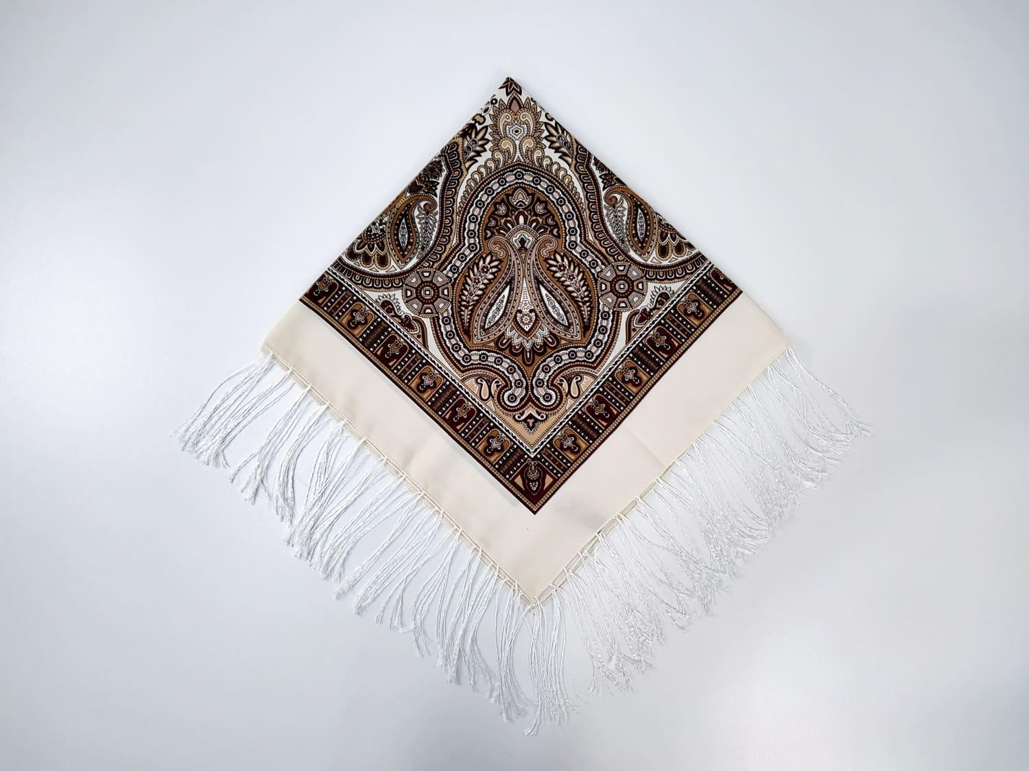 Платок украинский с тороками 80x80 см Молочный (30156561)