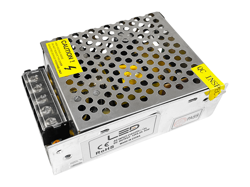 Блок живлення 40W IP20 3,2А 12V LED (9641)