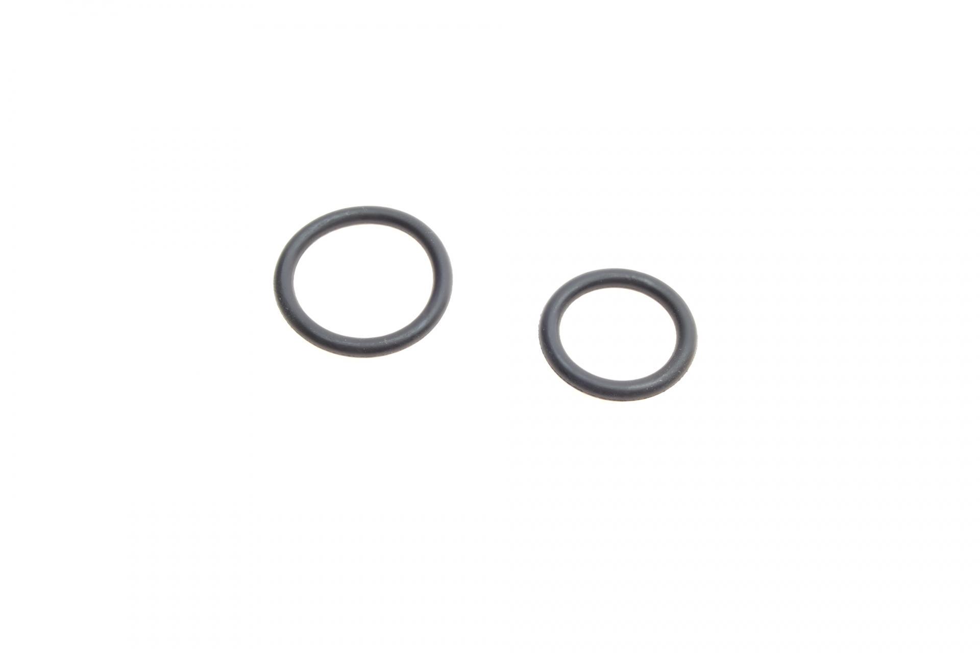 Фільтр масляний Mann-Filter для Opel Combo 1,7 CDTI (HU 820 X) - фото 6