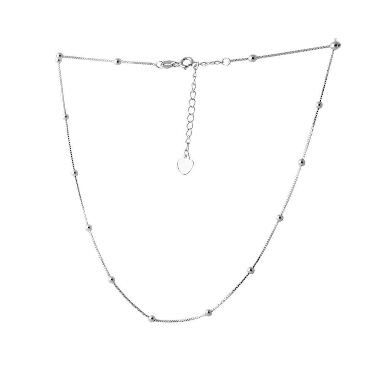 Колье серебряное с декоративными шариками