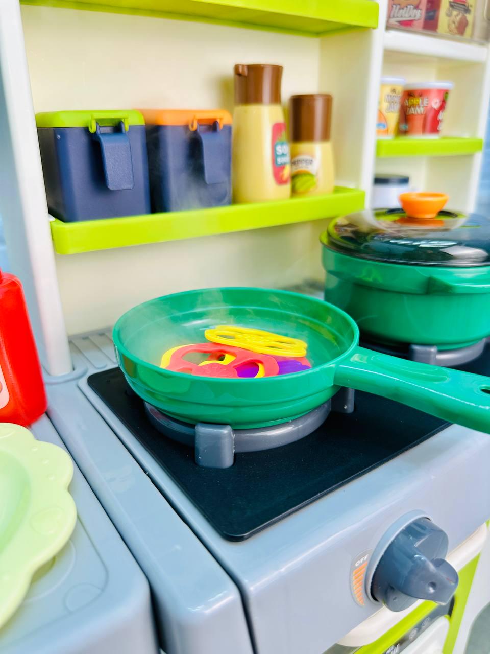Детская кухня с набором 63 предмета 80 см Зеленый (2210-1) - фото 4 Детская кухня с набором 63 предмета 80 см Зеленый (2210-1) - фото 4