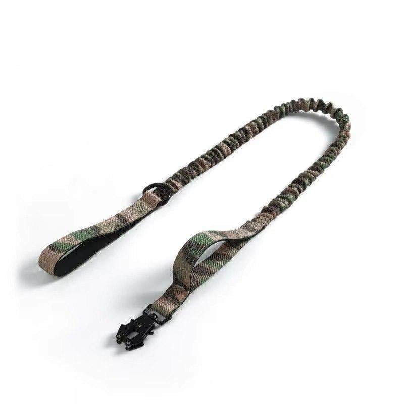 Поводок для собак Harness с металлическим карабином с двумя ручками 114-150 см. Камуфляж Поводок для собак Harness с металлическим карабином с двумя ручками 114-150 см. Камуфляж