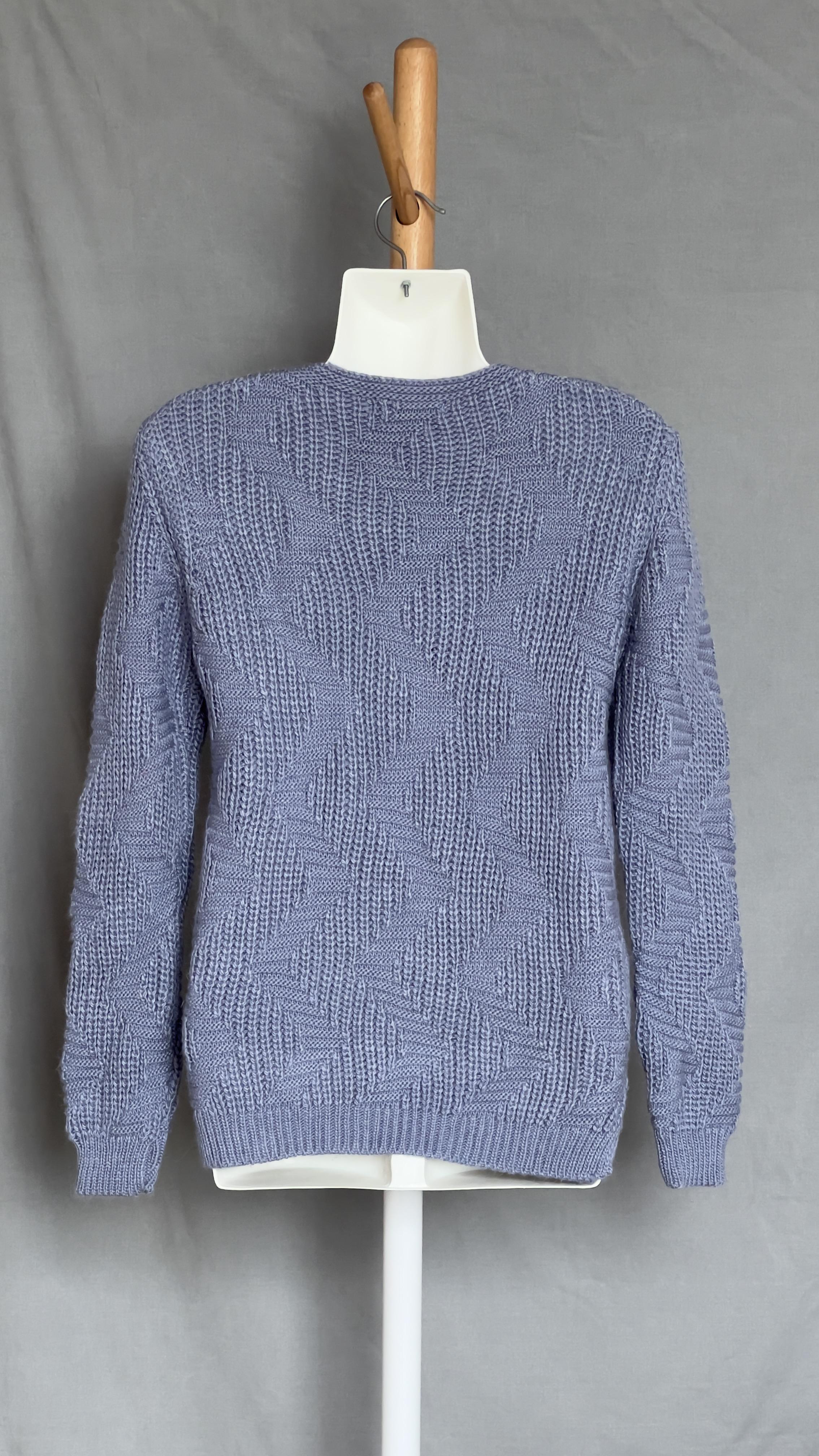 Светр жіночий Historia Club L Пастельно-синій (1047540) - фото 2 Светр жіночий Historia Club L Пастельно-синій (1047540) - фото 2