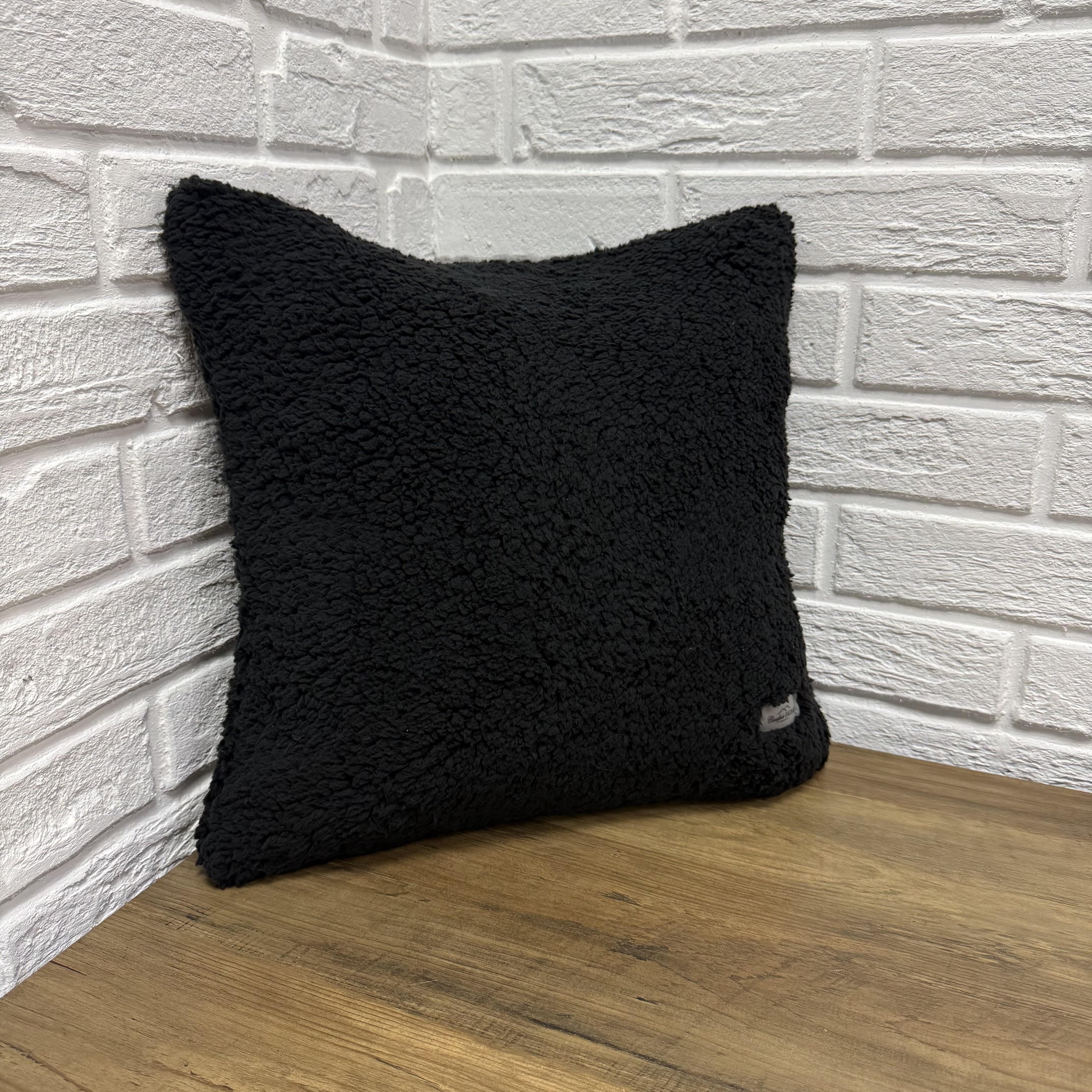 Подушка Comfort Home Teddy меховая 40х40 см