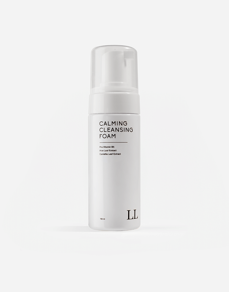 Пінка мʼяка для очищення обличчя Calming Cleansing foam унісекс LOVE&LOSS 150 мл