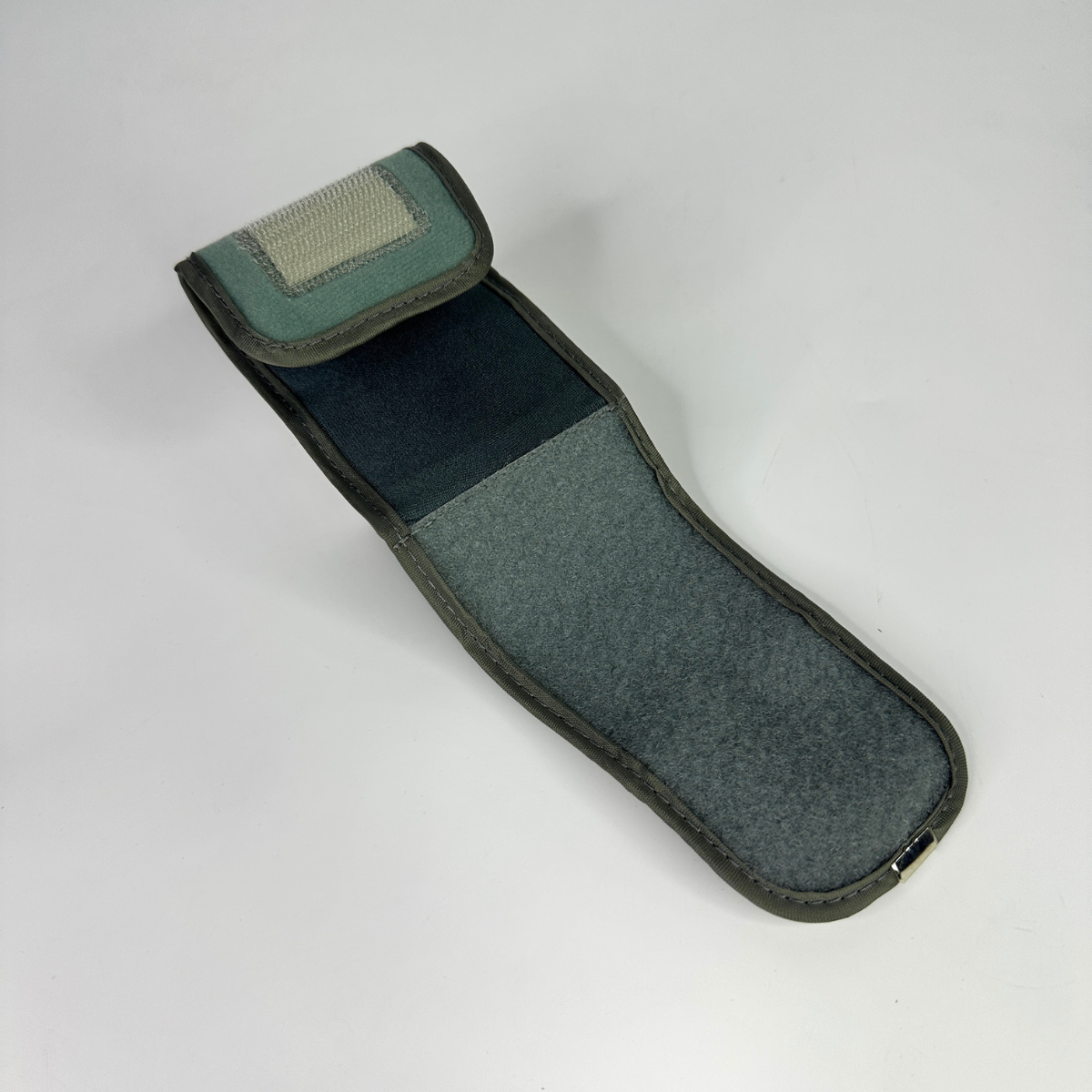 Тонометр автоматический на запястье с футляром Белый (CK-102S) - фото 5