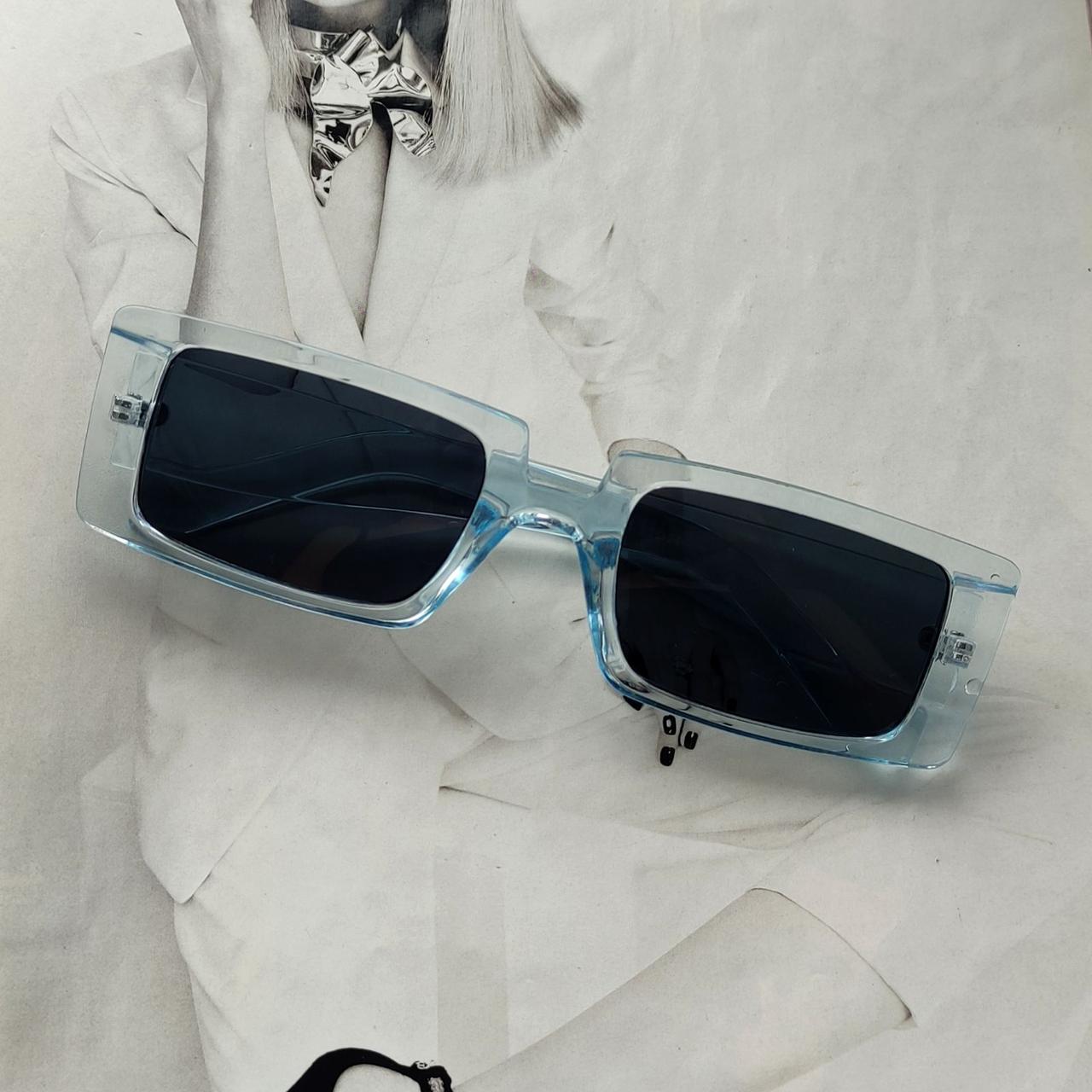 Солнцезащитные очки прямоугольные в широкой оправе Голубой с серым