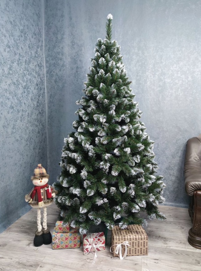 Штучна ялинка Лідія ПВХ з підставкою 1,80 м Зелений/Білий (NYT15226) - фото 2 Штучна ялинка Лідія ПВХ з підставкою 1,80 м Зелений/Білий (NYT15226) - фото 2